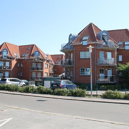 Busumer Ferien Rosengrund Bagian luar foto