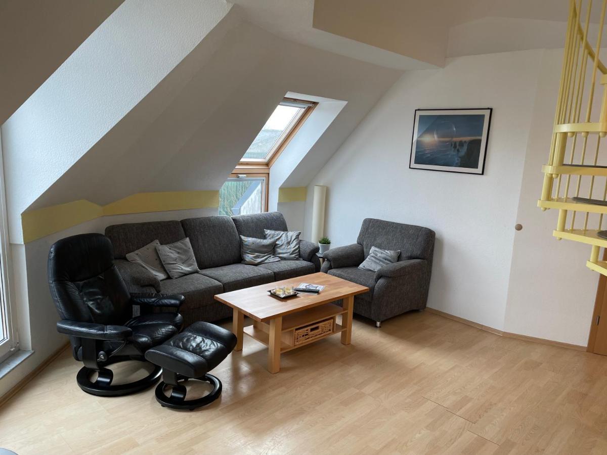 Busumer Ferien Rosengrund Bagian luar foto