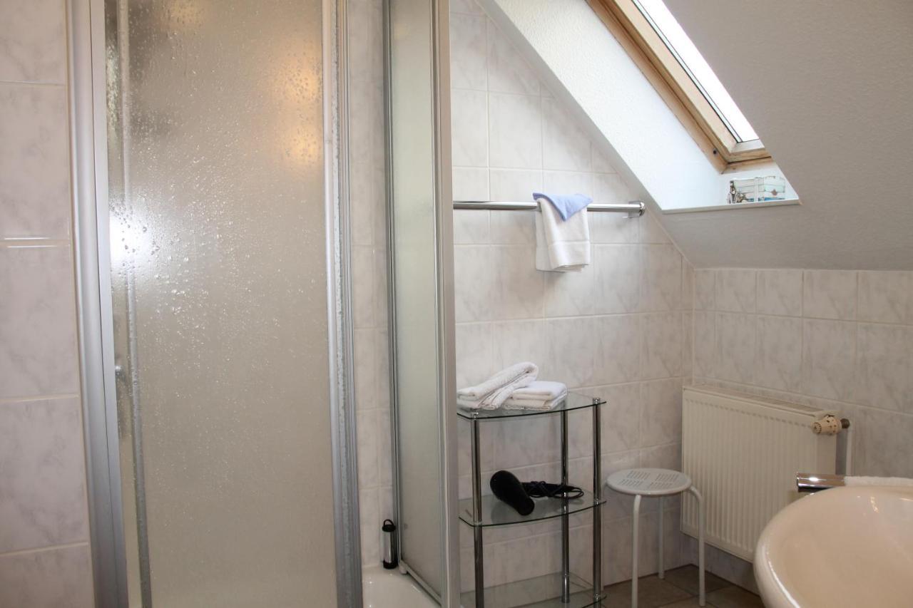 Busumer Ferien Rosengrund Bagian luar foto