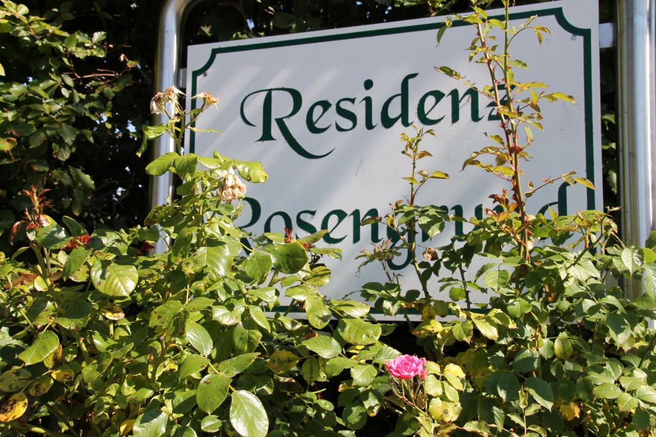 Busumer Ferien Rosengrund Bagian luar foto